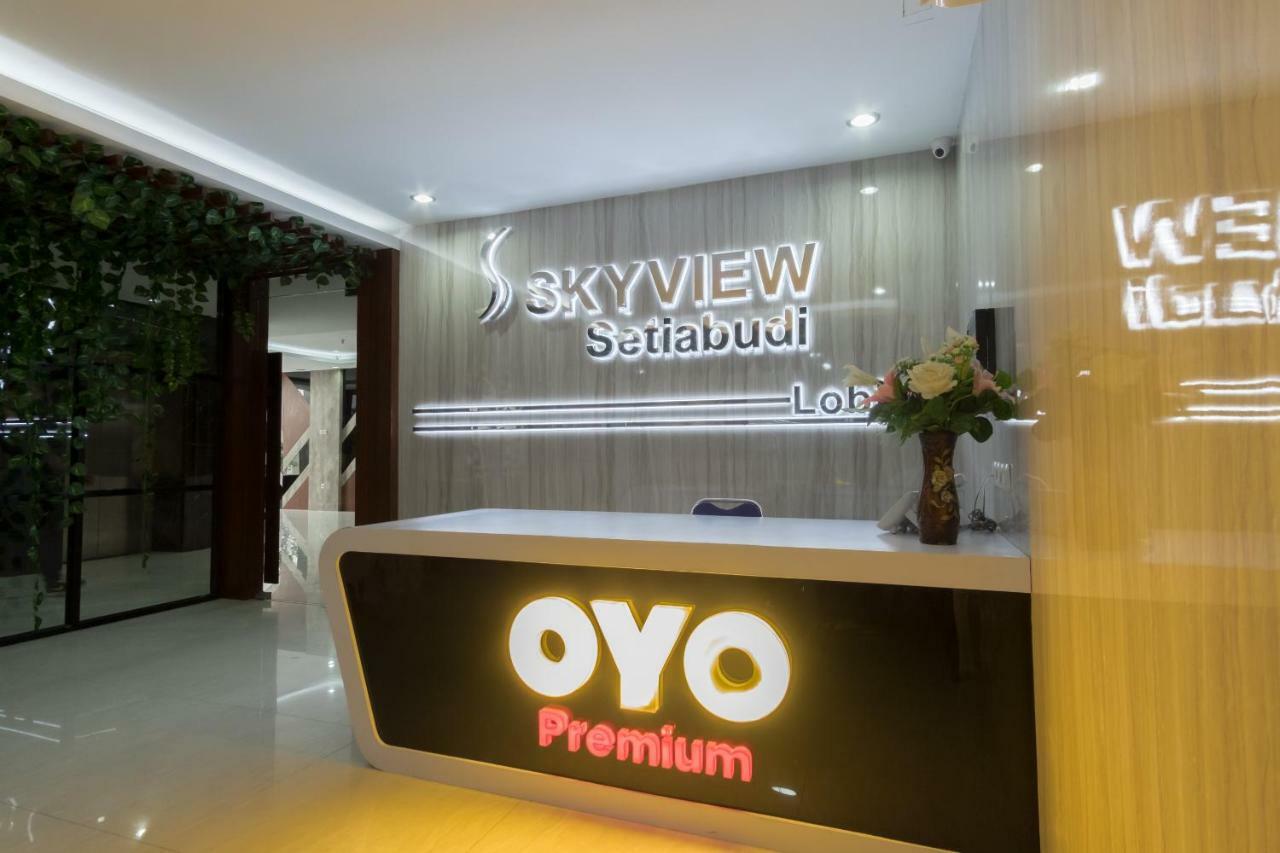 Oyo429塞提亚布迪天景高级酒店 棉兰 外观 照片